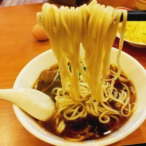 做面條時為什么加了改良劑后就特別的筋道？